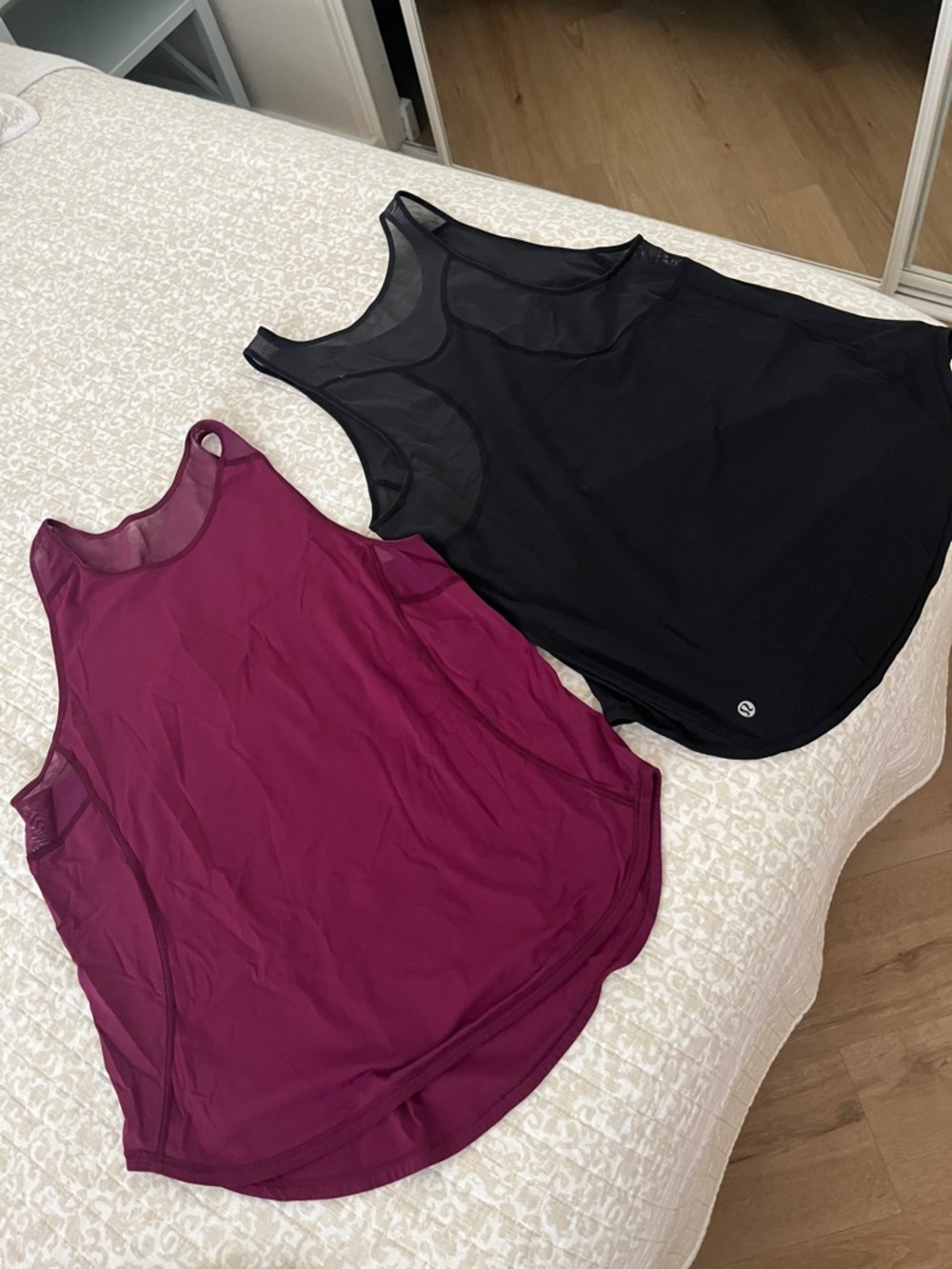 lululemon athletica Racerback Mesh Tank — Black & Berry
